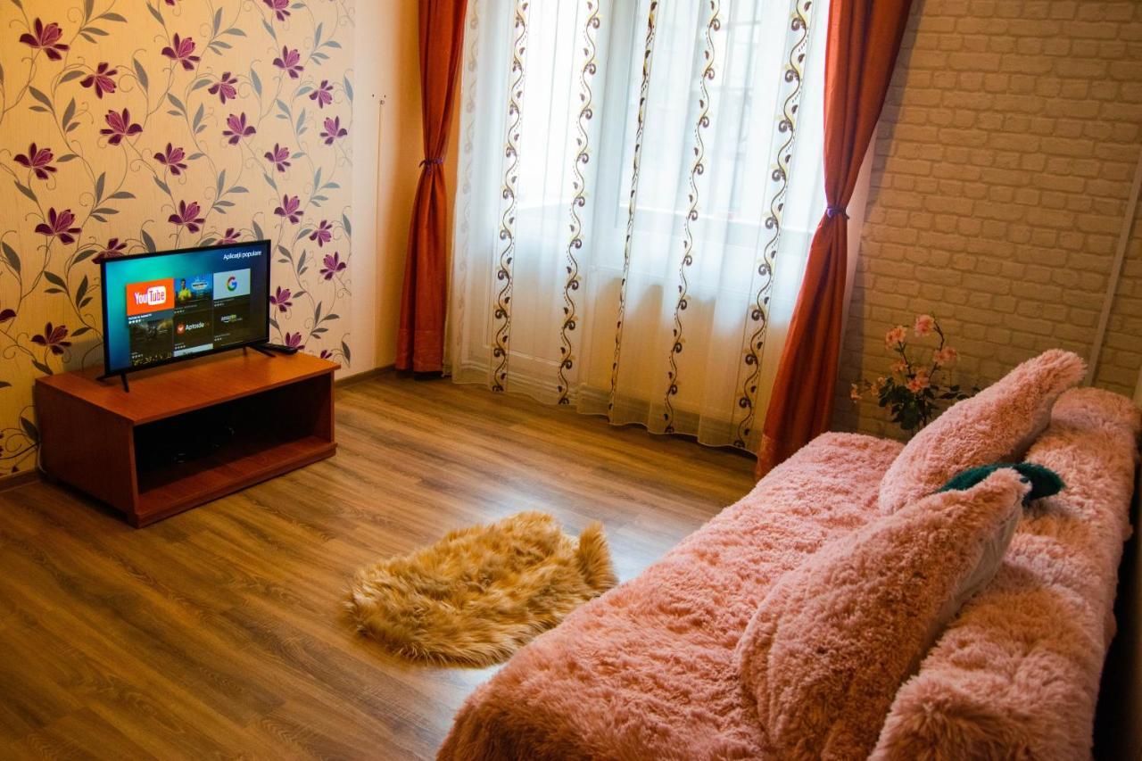 Intimate And Cozy Central Apartment Алба-Юлія Екстер'єр фото